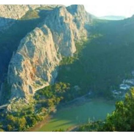 Apartamento En Cortijo Totalmente Reformado En Pleno Paraje Natural Junto Al Caminito Del Rey Y Los Sectores Mas Importantes De Escalada A Solo 2 Minutos De La Estacion De Tren Alora Exterior foto